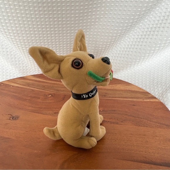 Yo Quiero Taco Bell Think I'm in Love Chihuahua plush vintage - Picture 2 of 6